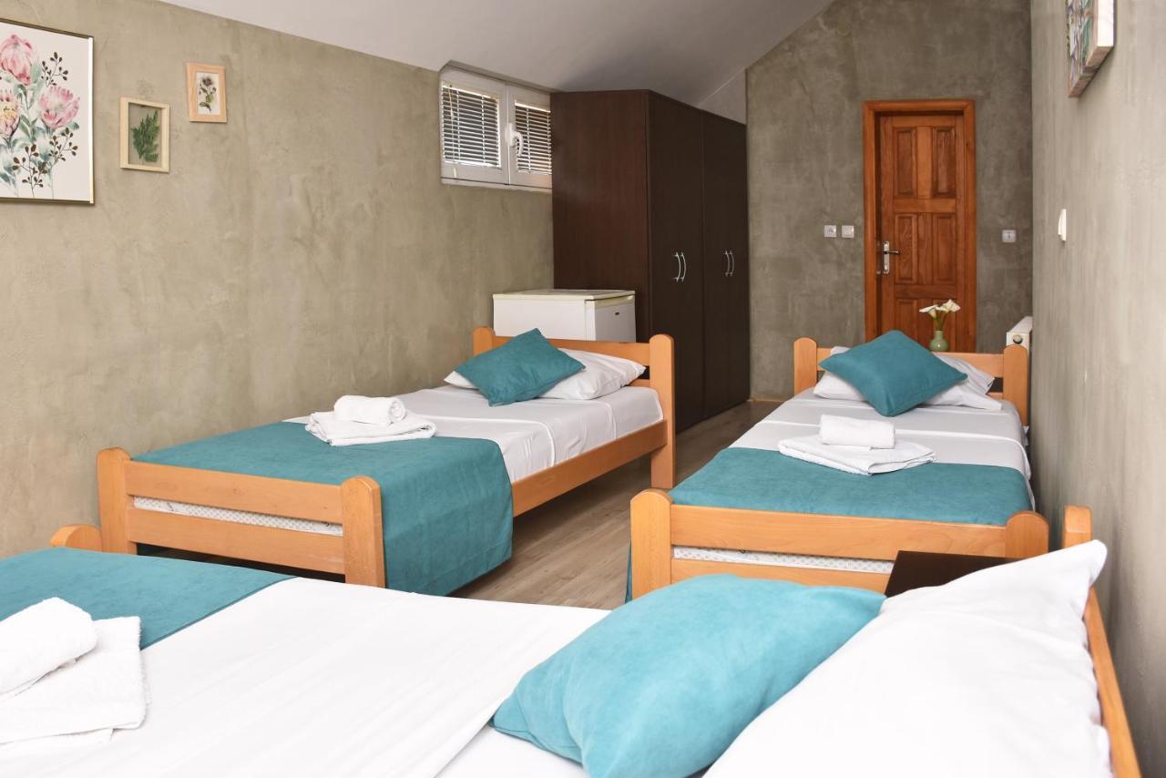 Guest House Villa Mir Kragujevac Exterior photo