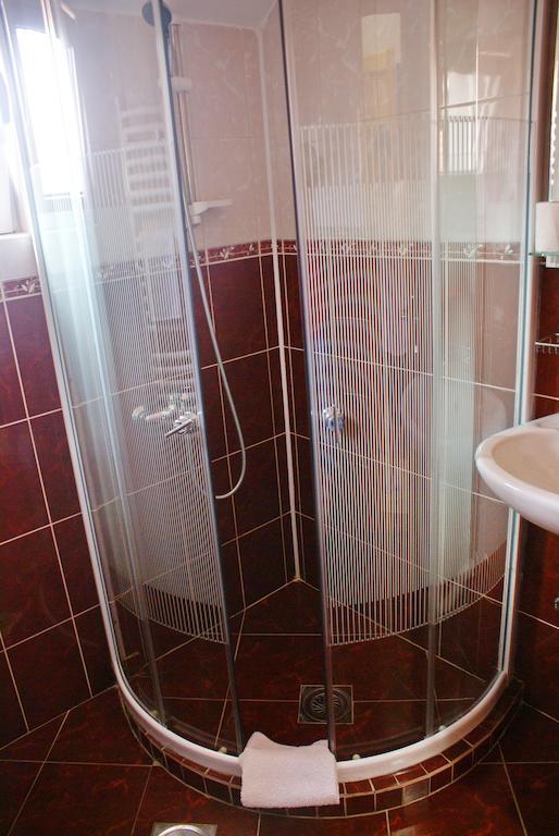 Guest House Villa Mir Kragujevac Room photo